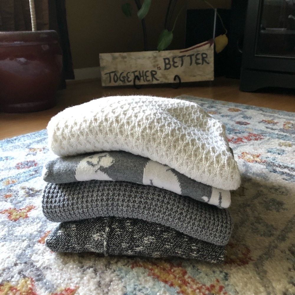 Sweater bundle ❤️